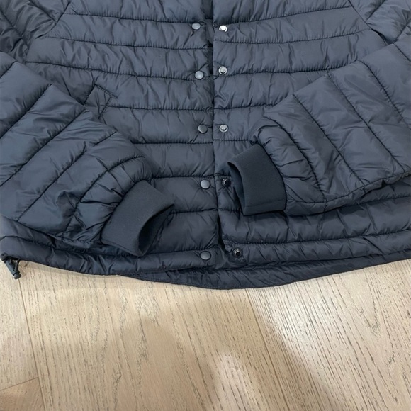 Zara black lightweight full button down semi cropped windbreaker puffer jacket - Picture 3 of 6